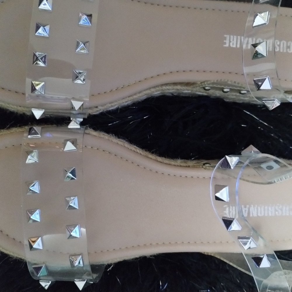 Cushionaire brand size 9M clear sandals